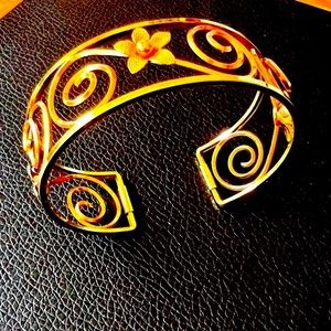 Vintage KREMENTZ Germany Floral Filigree Gold Plated Bangle Bracelet